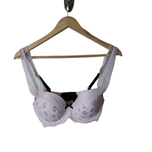 Victoria's Secret jewel detai bra size 34D